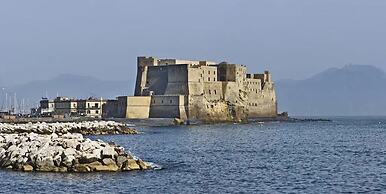 B&B Skyhouse Chiatamone