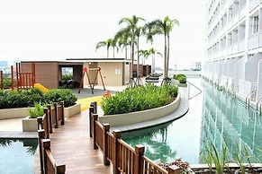 Condo Unit With Balcony in Manila