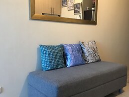 Condo Unit With Balcony in Manila