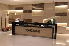 Condo Unit With Balcony in Manila