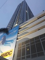 Condo Unit With Balcony in Manila