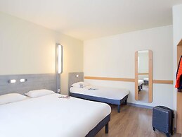 ibis budget Aubagne Les Paluds Agora