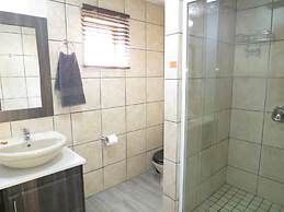 Bushmans Rock Country Lodge