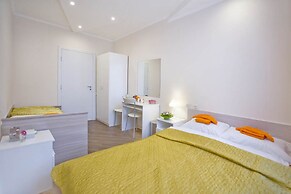 Guest House on Kazanskaya