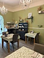Cherwood Guesthouse