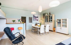 Chic loft mar y montaña