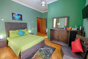 Euphoria Inn