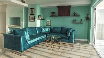 Villa Maji Bed & Breakfast