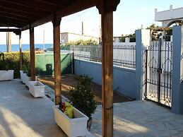 The House of Travelers