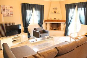 The House of Travelers