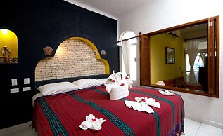 Del Sol Beachfront Hotel and Condos