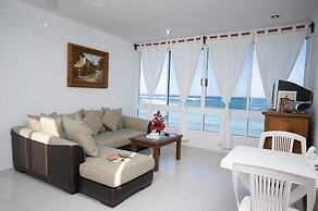 Del Sol Beachfront Hotel and Condos