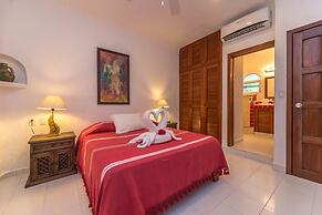 Del Sol Beachfront Hotel and Condos