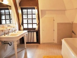 Le Logis D'arniere
