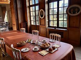 Le Logis D'arniere