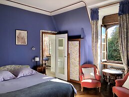 Le Logis D'arniere