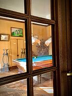 Le Logis D'arniere