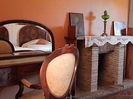 Le Logis D'arniere