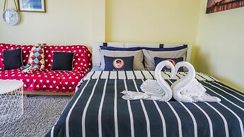 RoomQuest One Bangsaray