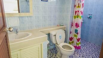 RoomQuest One Bangsaray