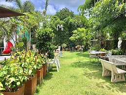 RoomQuest One Bangsaray