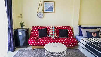 RoomQuest One Bangsaray