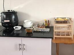 RoomQuest One Bangsaray