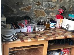 RoomQuest One Bangsaray