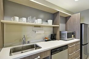 Home2 Suites by Hilton Plymouth, MN