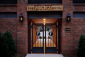 The Foundry Hotel Asheville, Curio Collection by Hilton