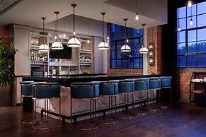 The Foundry Hotel Asheville, Curio Collection by Hilton
