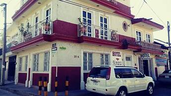 Hotel Monarca
