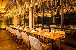 DoubleTree by Hilton Weerawila Rajawarna Resort