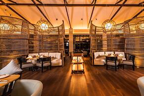 DoubleTree by Hilton Weerawila Rajawarna Resort