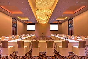 DoubleTree by Hilton Weerawila Rajawarna Resort