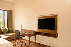DoubleTree by Hilton Weerawila Rajawarna Resort