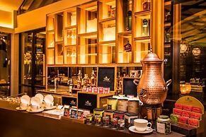 DoubleTree by Hilton Weerawila Rajawarna Resort