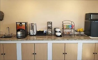 Horizon Inn & Suites