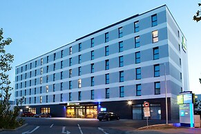 Holiday Inn Express Frankfurt Airport-Raunheim by IHG
