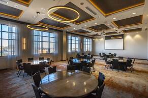 Hotel Indigo Tulsa DWTN-Entertainment Area by IHG