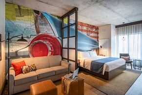 Hotel Indigo Tulsa DWTN-Entertainment Area by IHG