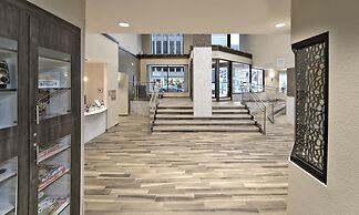 Candlewood Suites Baltimore - Inner Harbor by IHG