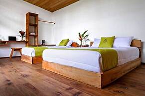 Kuyana Amazon Lodge