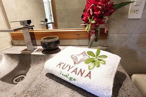 Kuyana Amazon Lodge