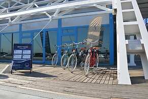 Tagus Marina - Houseboat