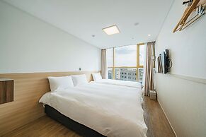 Kenny Stay Jeju Seoguipo-Hotel Kenny