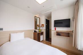 Kenny Stay Jeju Seoguipo-Hotel Kenny