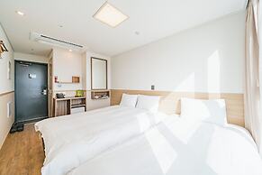 Kenny Stay Jeju Seoguipo-Hotel Kenny