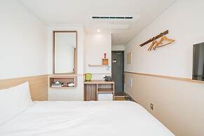 Kenny Stay Jeju Seoguipo-Hotel Kenny