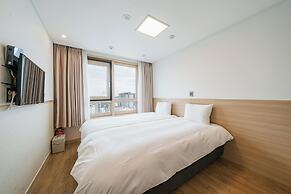 Kenny Stay Jeju Seoguipo-Hotel Kenny